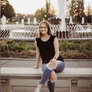 Meet your Posher, Carley